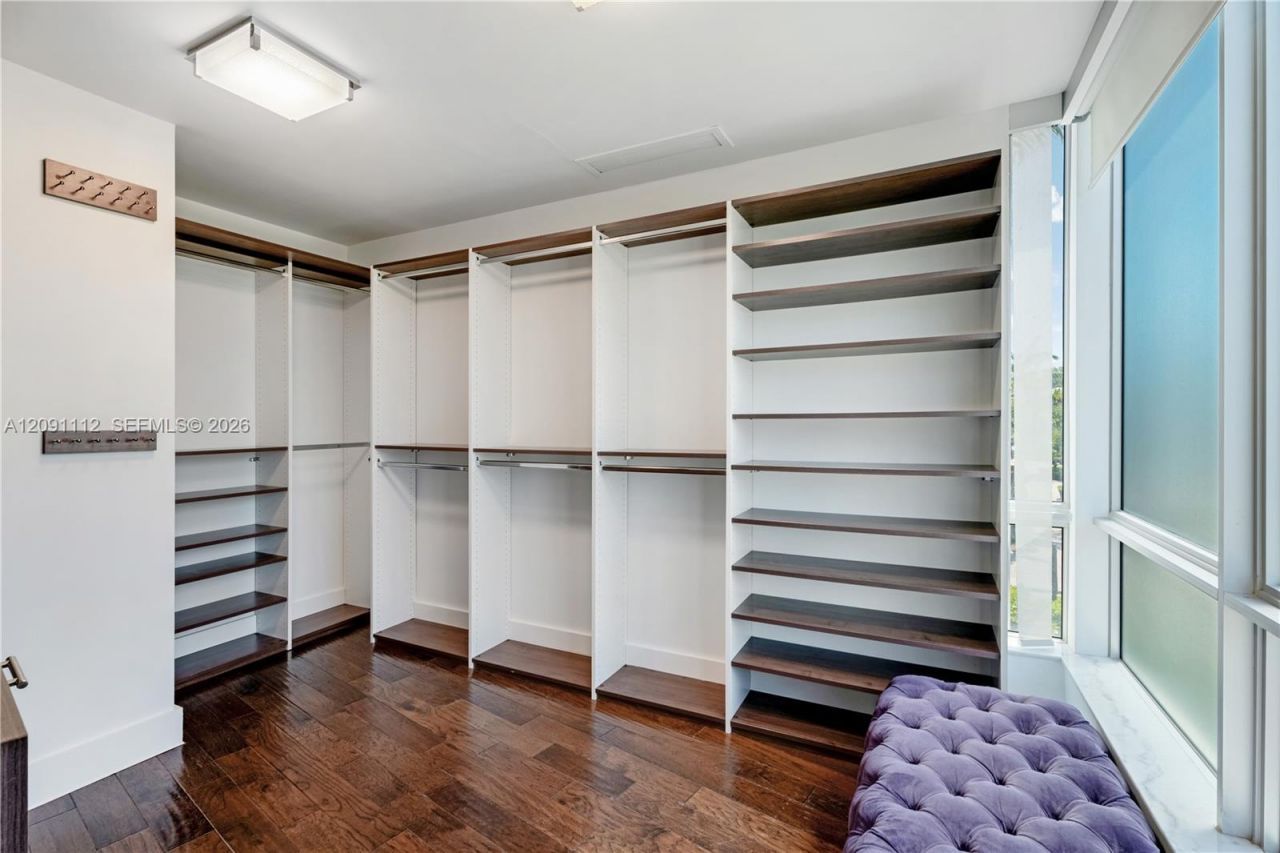 548 Fernwood Rd , Unit 548, Key Biscayne, FL 33149 Photo