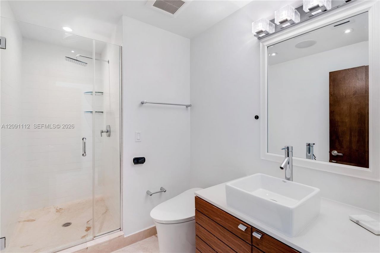 548 Fernwood Rd , Unit 548, Key Biscayne, FL 33149 Photo