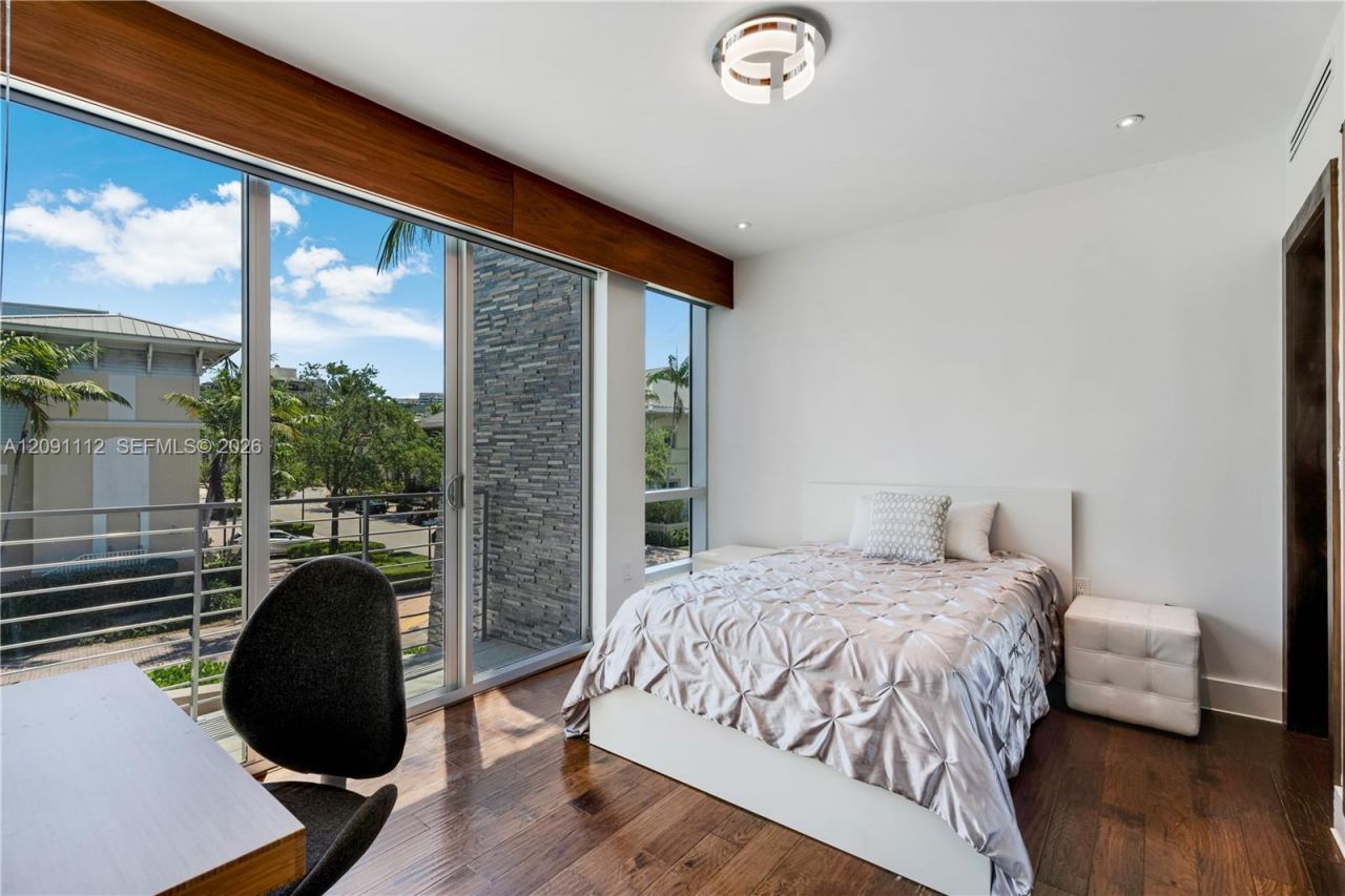 548 Fernwood Rd , Unit 548, Key Biscayne, FL 33149 Photo