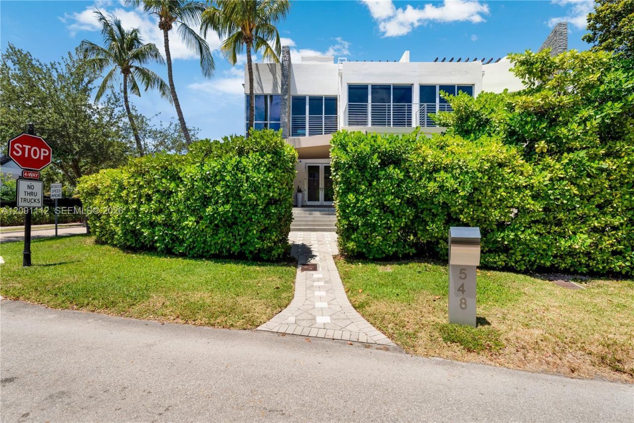 548 Fernwood Rd , Unit 548, Key Biscayne, FL 33149 Photo