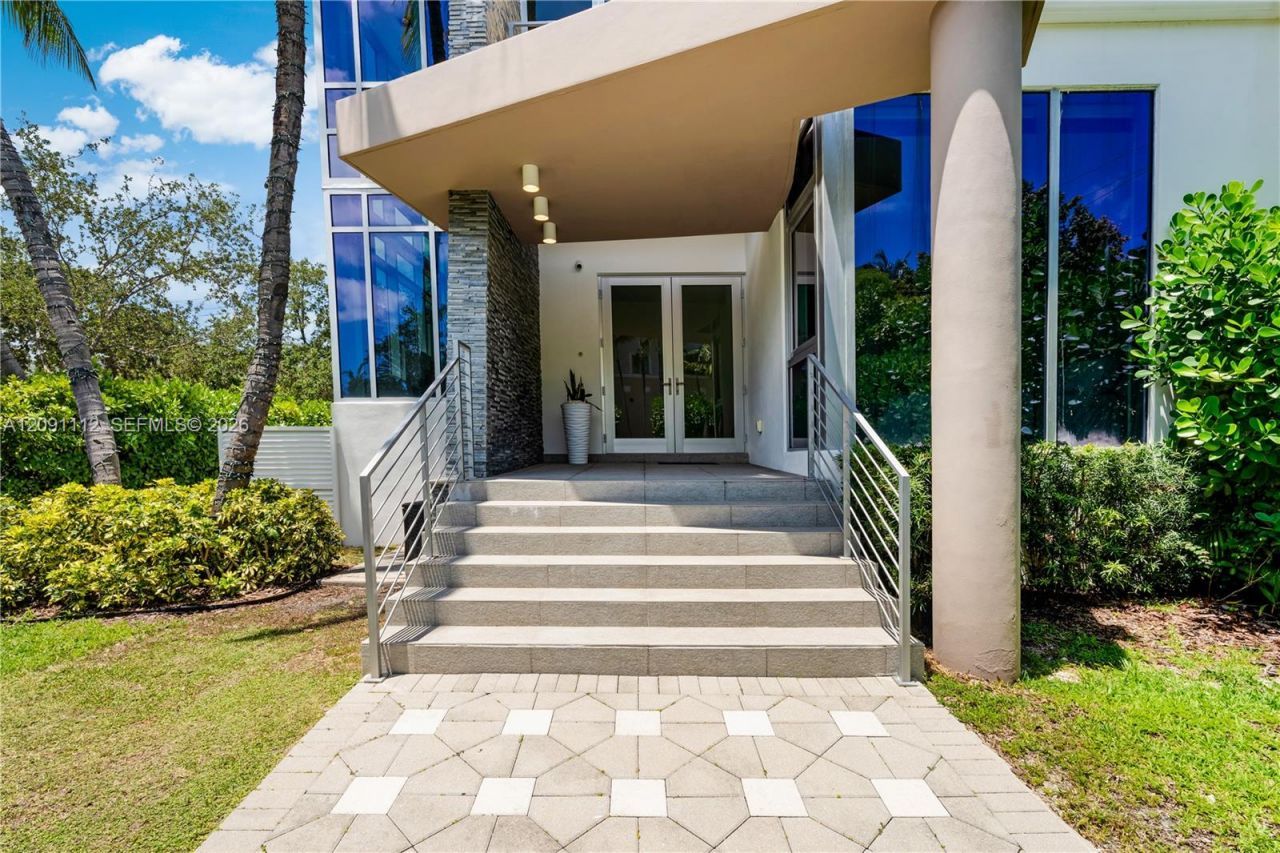 548 Fernwood Rd , Unit 548, Key Biscayne, FL 33149 Photo