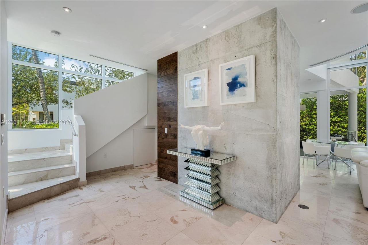 548 Fernwood Rd , Unit 548, Key Biscayne, FL 33149 Photo