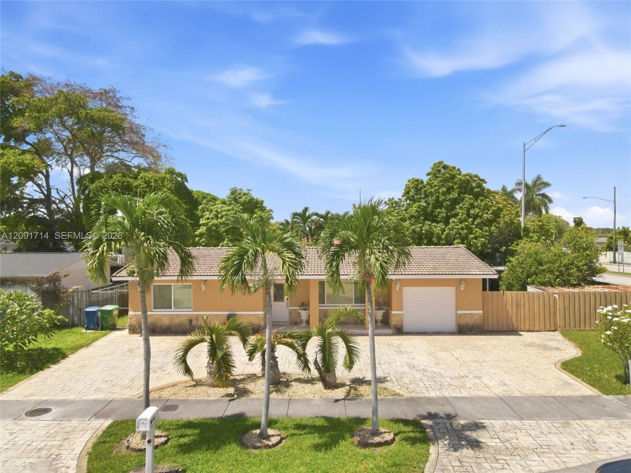 7200 SW 132nd Ave , Miami, FL 33183 Photo