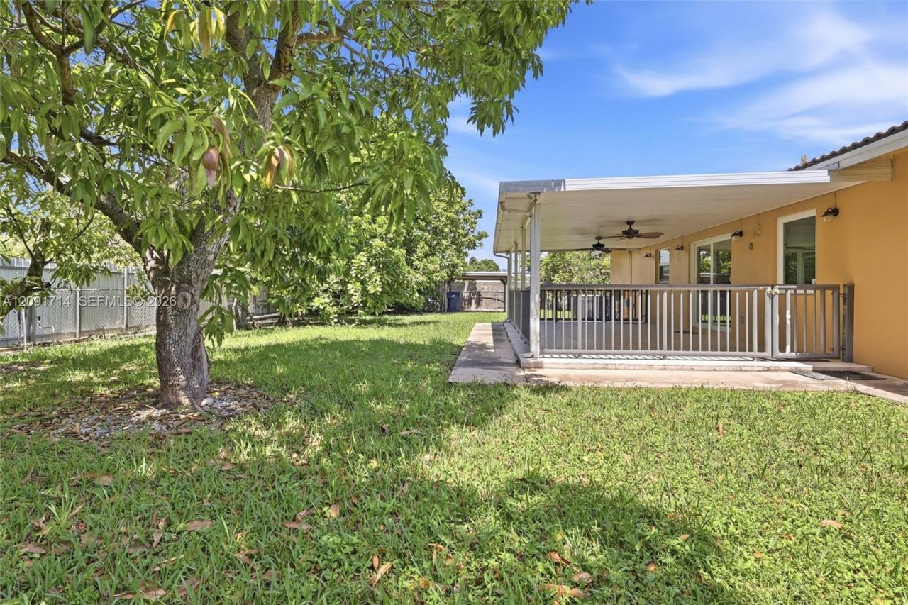 7200 SW 132nd Ave , Miami, FL 33183 Photo