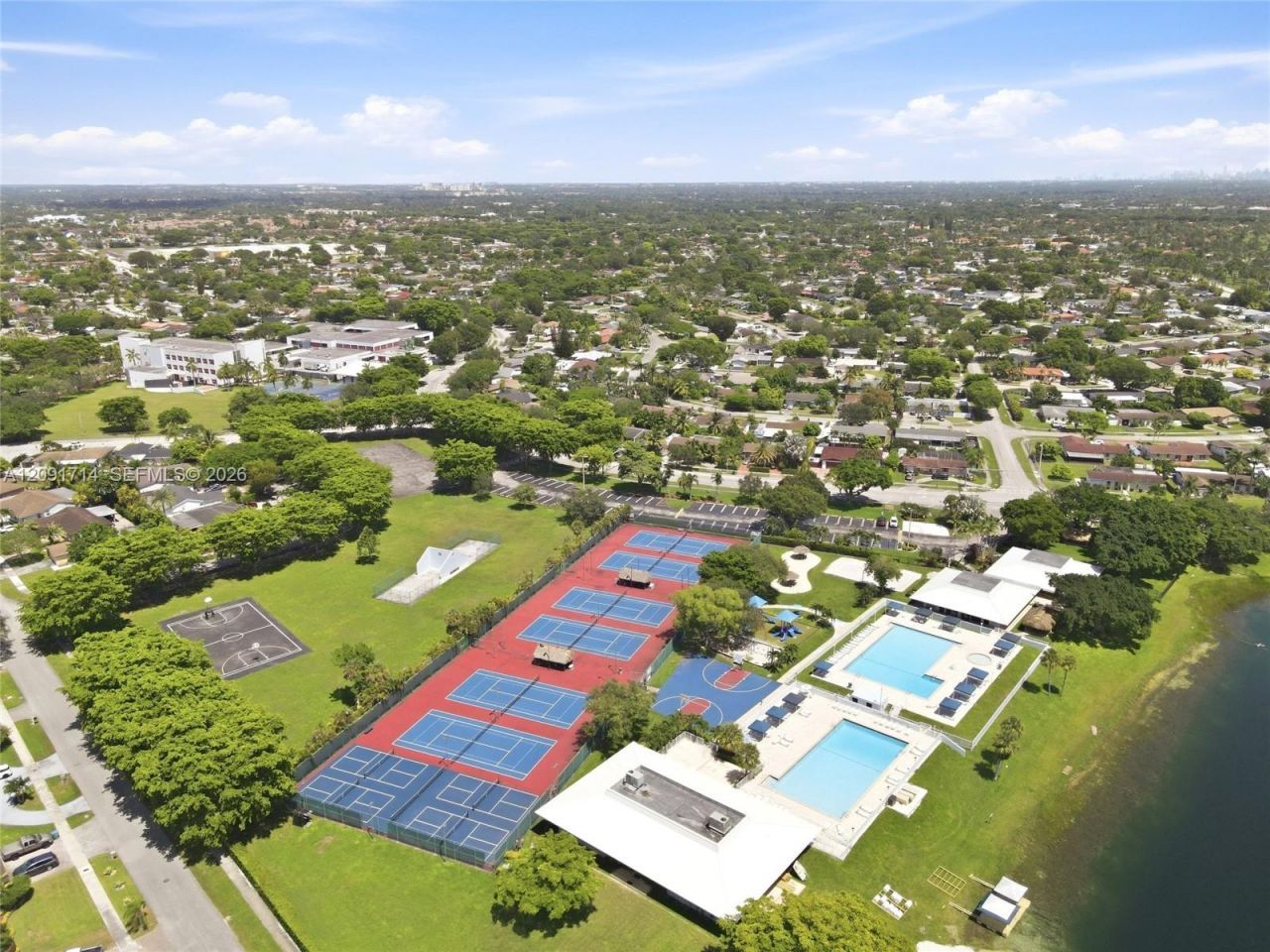 7200 SW 132nd Ave , Miami, FL 33183 Photo