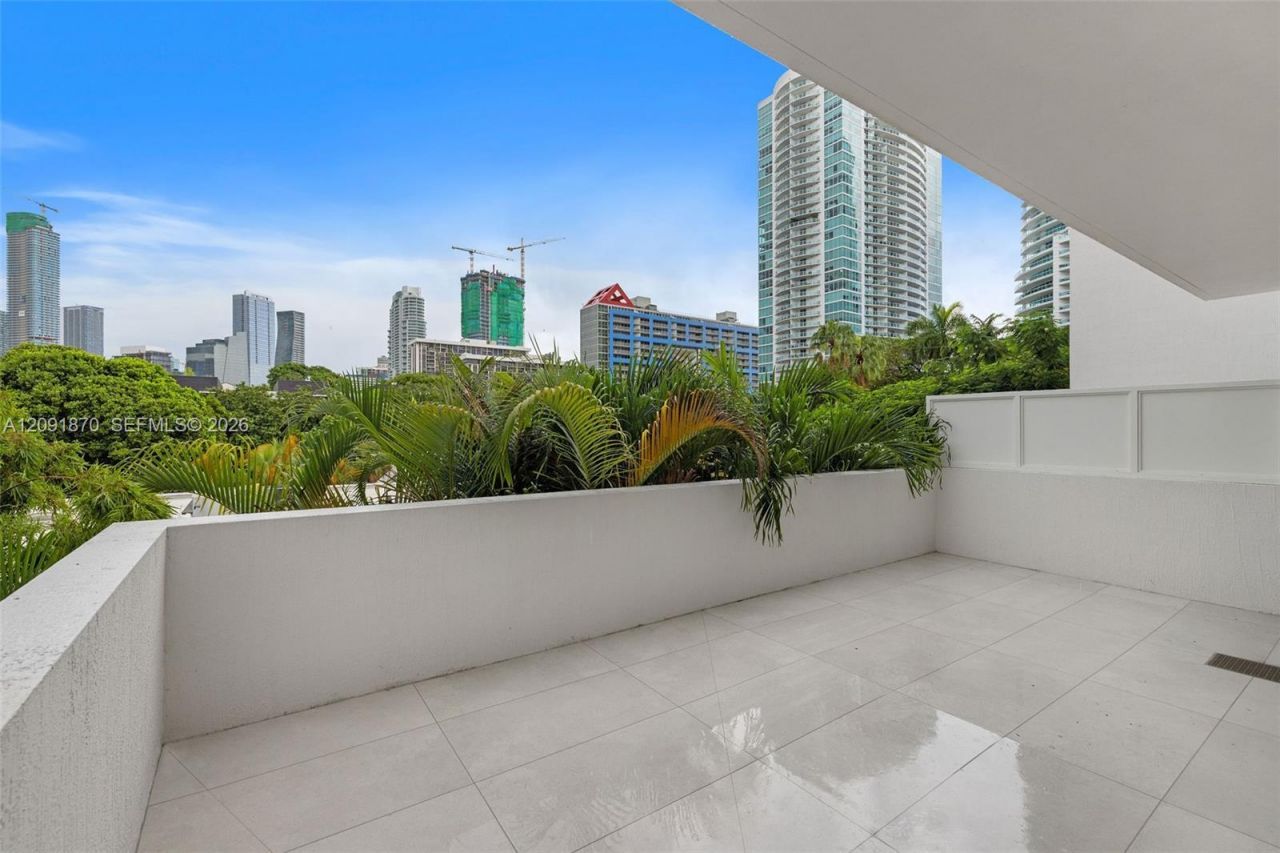 2200 Brickell Ave, Unit 206, Miami, FL 33129 Photo
