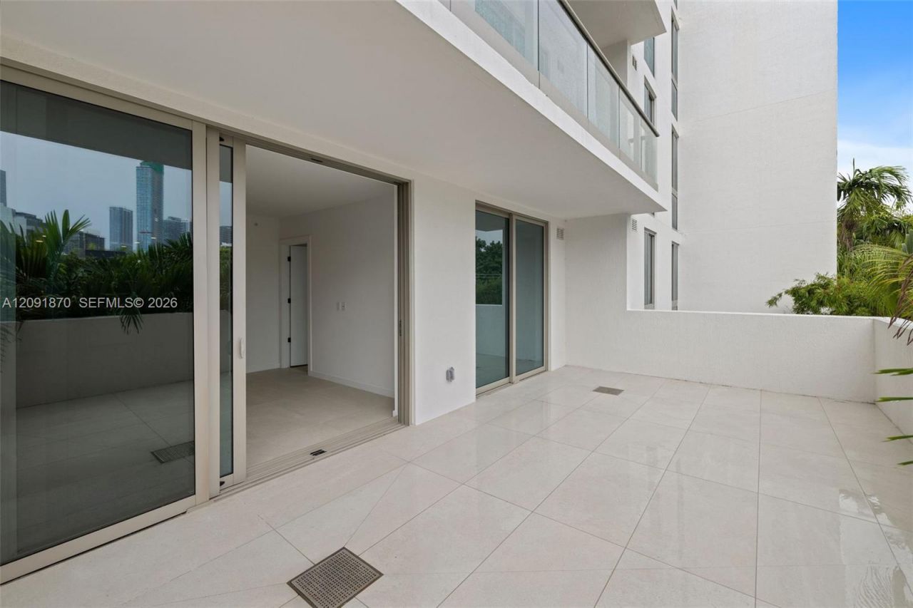 2200 Brickell Ave, Unit 206, Miami, FL 33129 Photo