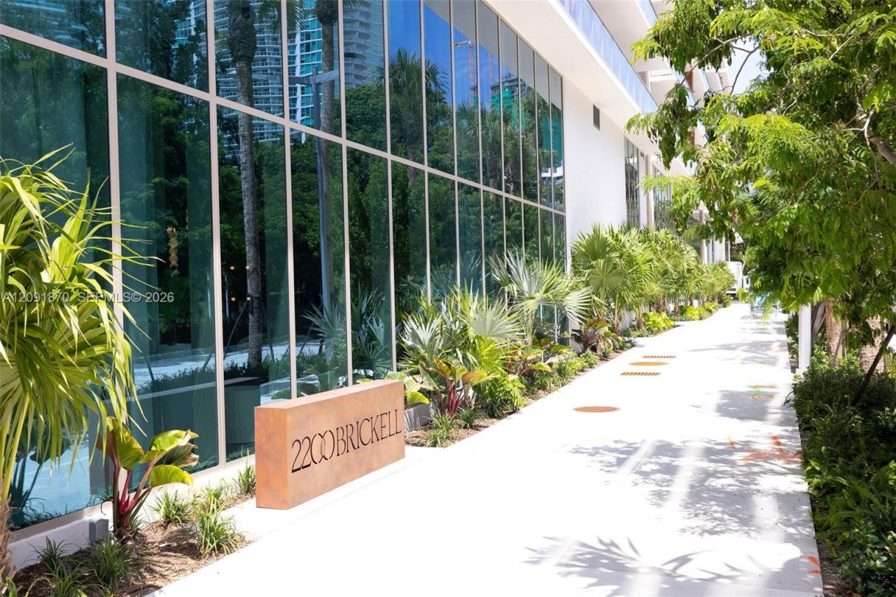 2200 Brickell Ave, Unit 206, Miami, FL 33129 Photo