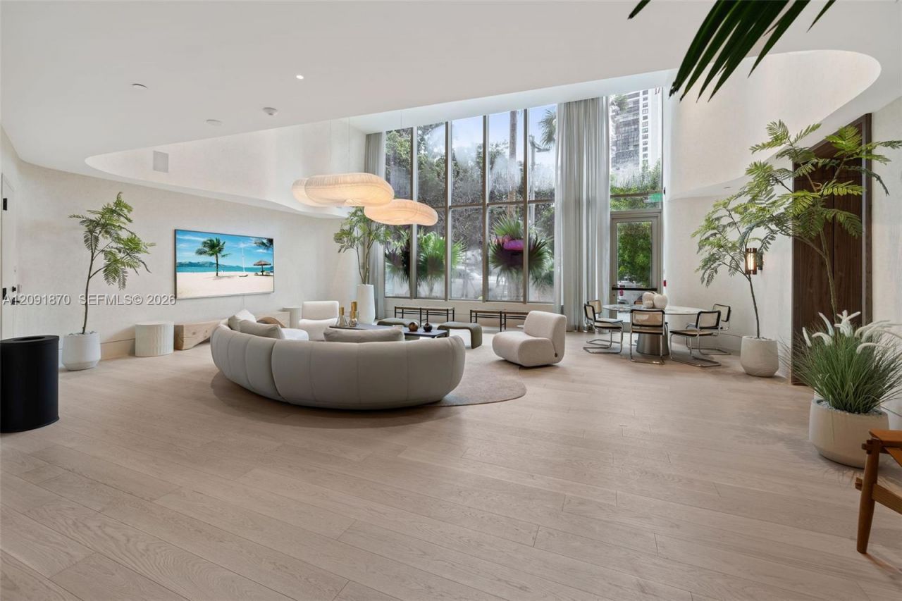 2200 Brickell Ave, Unit 206, Miami, FL 33129 Photo