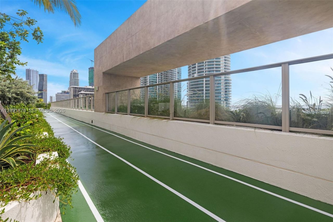 2200 Brickell Ave, Unit 206, Miami, FL 33129 Photo