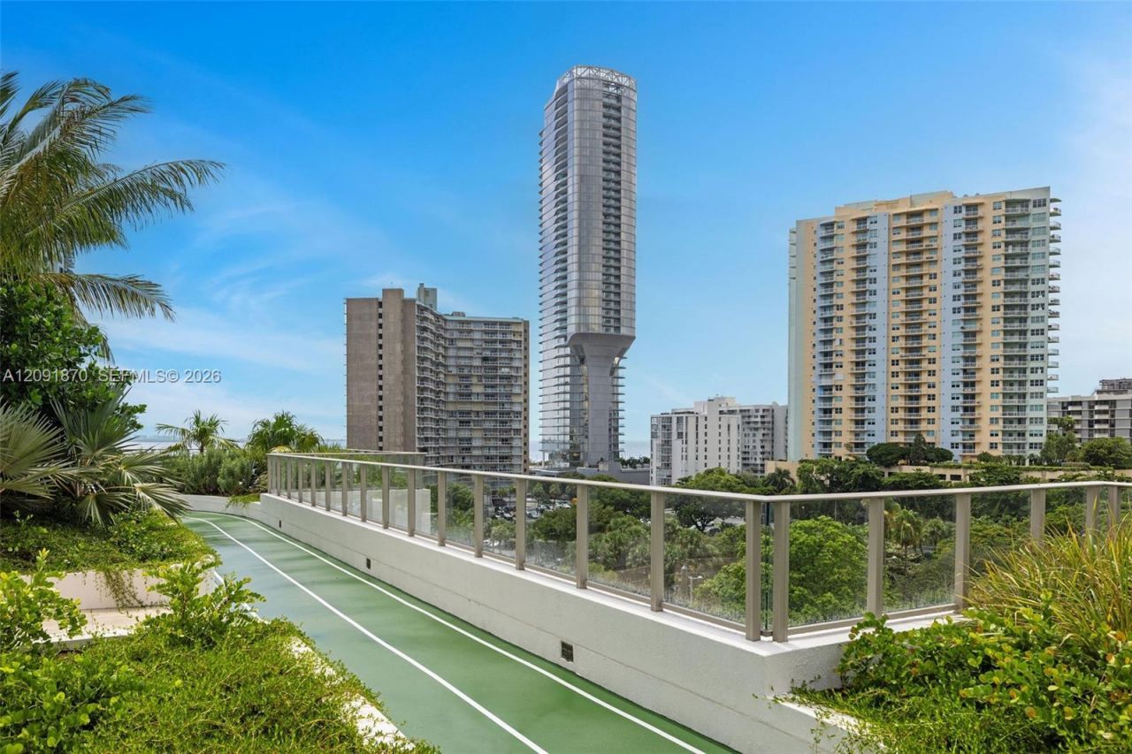 2200 Brickell Ave, Unit 206, Miami, FL 33129 Photo