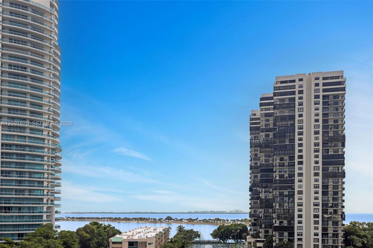 2200 Brickell Ave, Unit 206, Miami, FL 33129 Photo