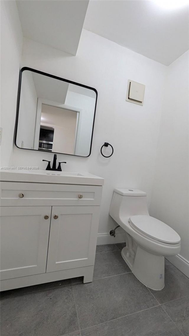 10865 SW 112th Ave , Unit 312, Miami, FL 33176 Photo