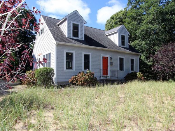 15 Bradford Ln, Eastham, MA 02642