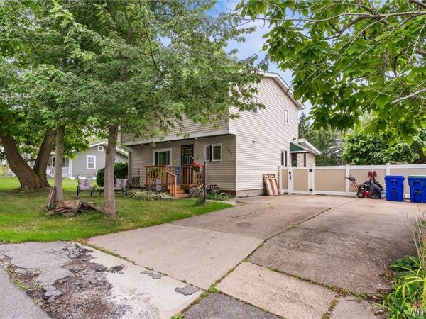 2173 Pleasant Avenue, Lake View, NY 14085