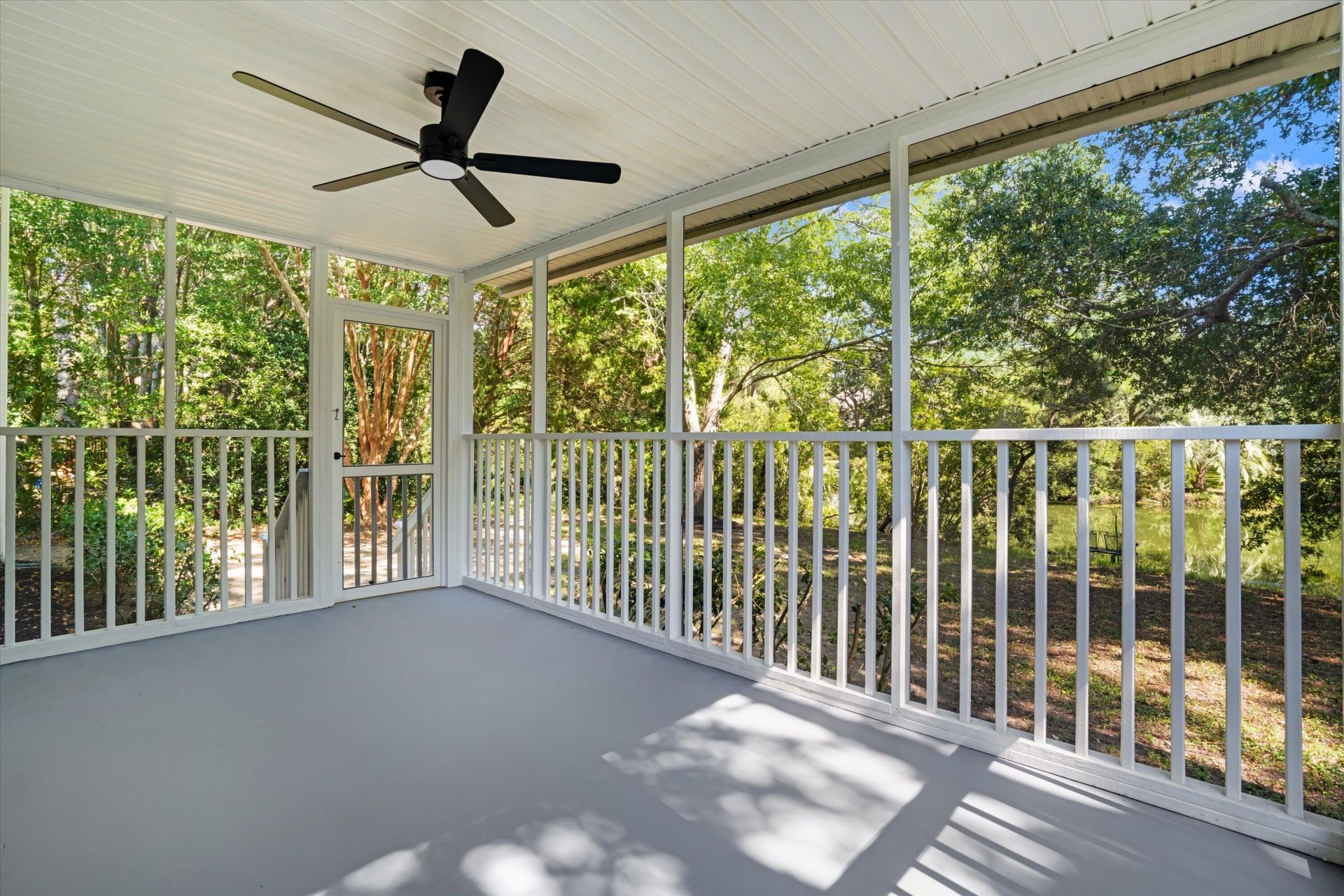 1498 Diamond Boulevard Photo 25
