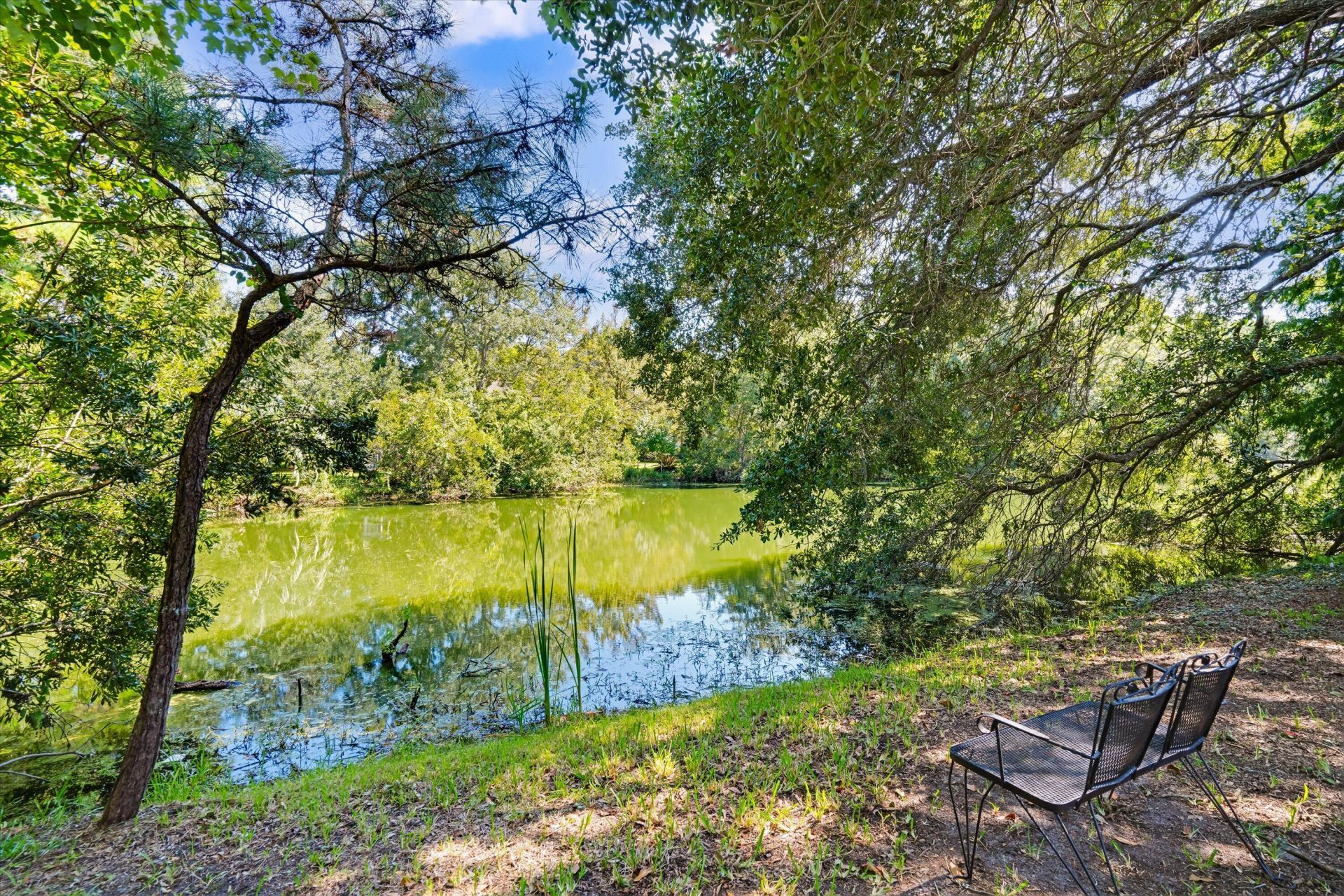1498 Diamond Boulevard Photo 27