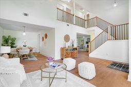 1498 Diamond Boulevard photo 4