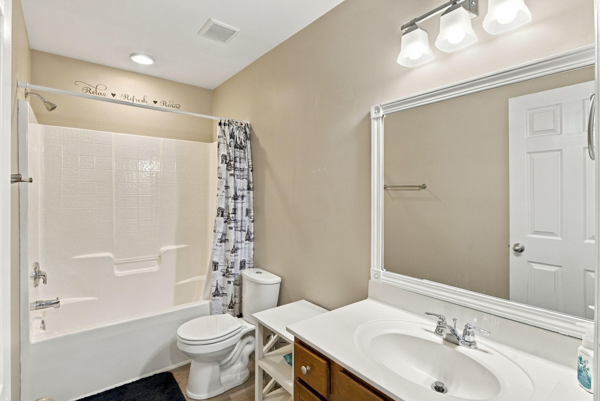 244 Loocock Drive Photo 18