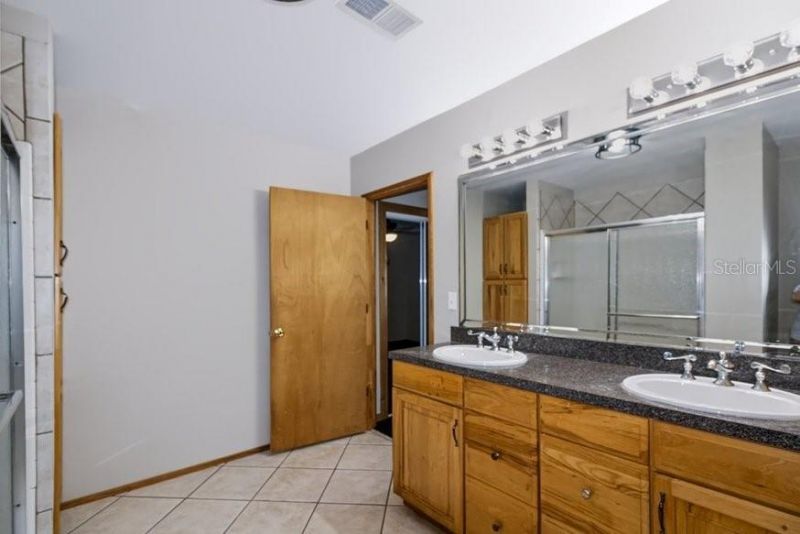 13016 Somerlott Place, Dover, FL 33527 Photo