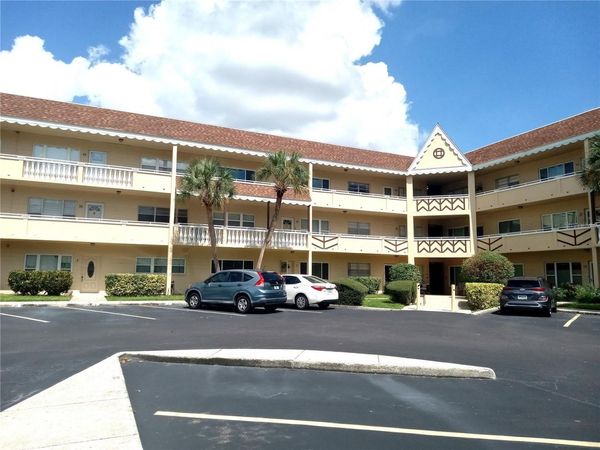 2041 AUSTRALIA WAY W, Unit 25, CLEARWATER, FL 33763