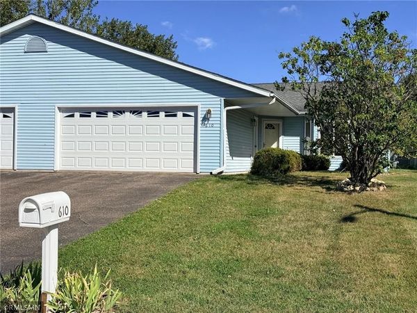 610 Meadows Drive, Hammond, WI 54015