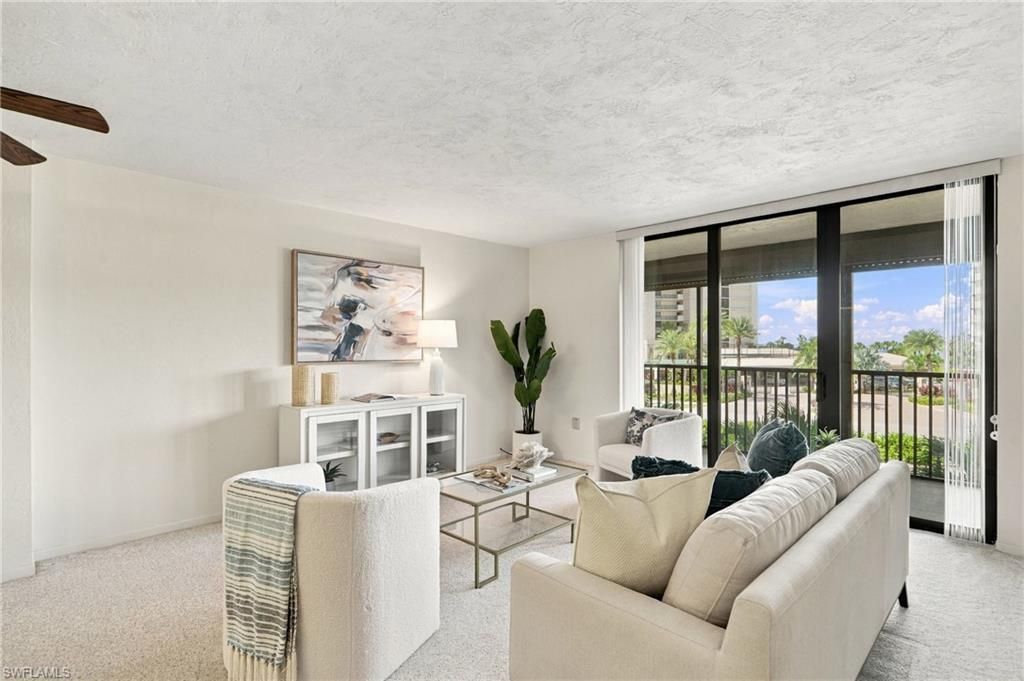 11030 Gulf Shore Dr, Unit 104, Naples, FL 34108 Photo