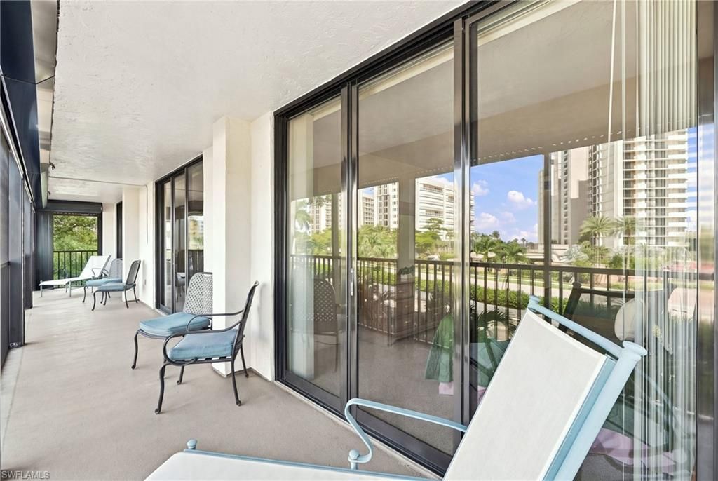 11030 Gulf Shore Dr, Unit 104, Naples, FL 34108 Photo