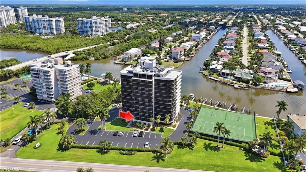 11030 Gulf Shore Dr, Unit 104, Naples, FL 34108 Photo