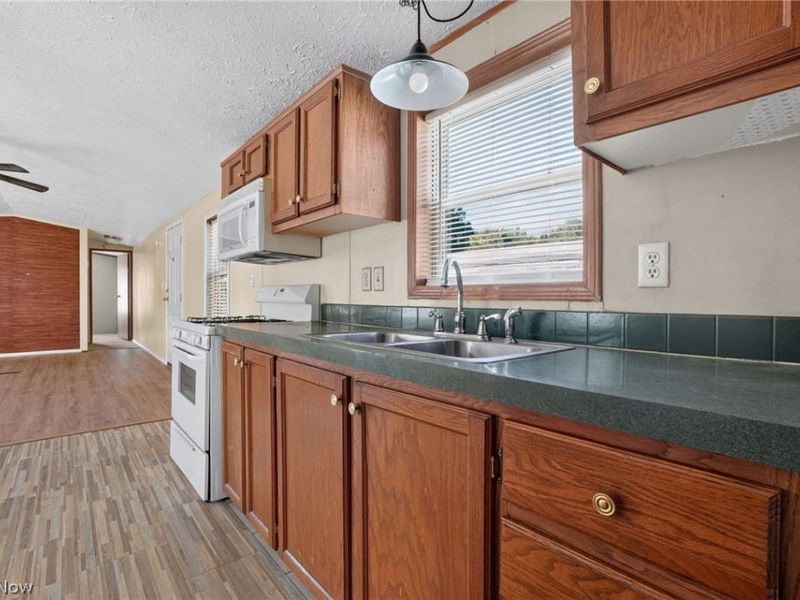 3583 Austin, Geneva, OH 44041 Photo 13