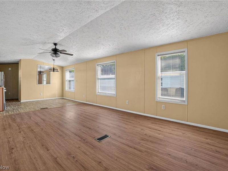 3583 Austin, Geneva, OH 44041 Photo 7