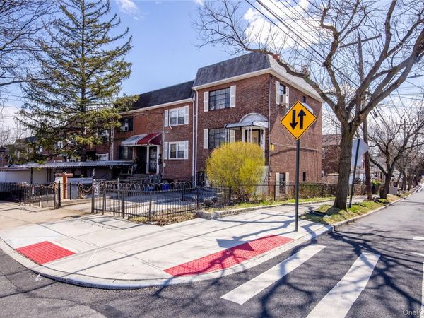 1774 Pitman Avenue, Bronx, NY 10466