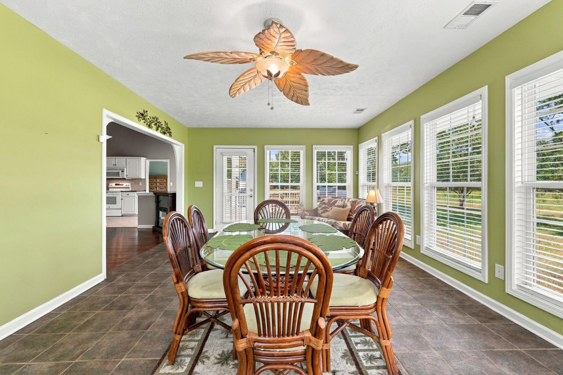 529 Oakmont Dr.  Photo 11