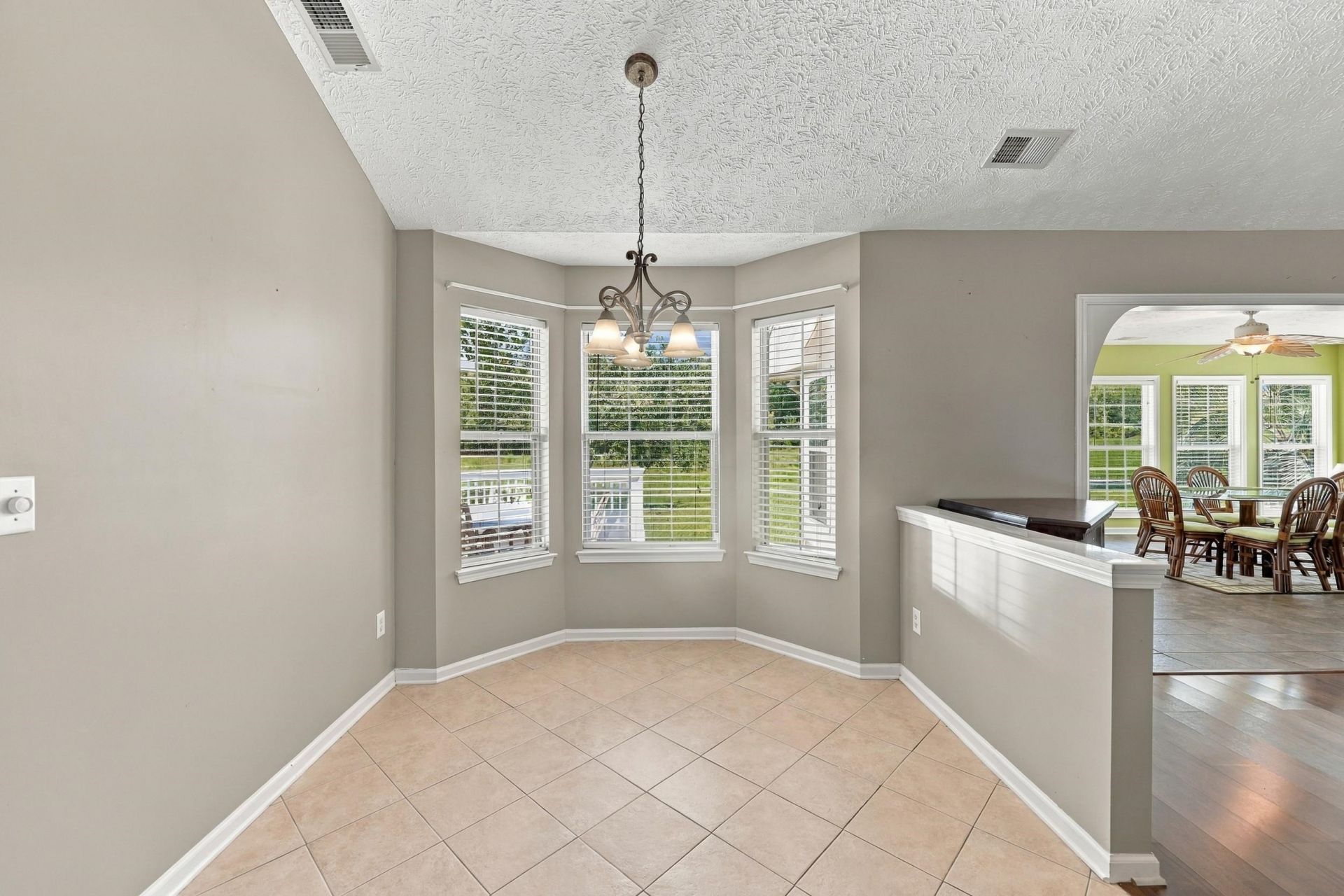 529 Oakmont Dr.  Photo 13