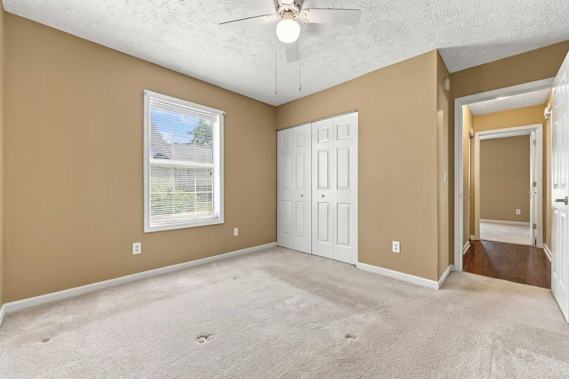 529 Oakmont Dr.  Photo 19