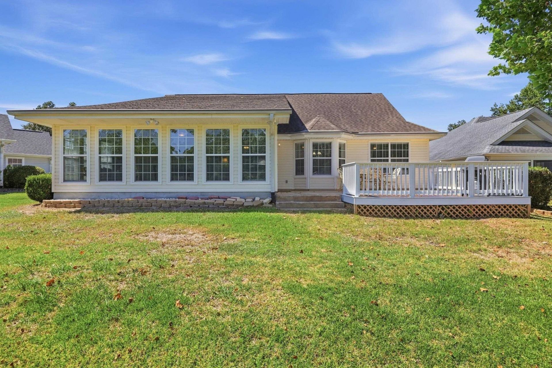 529 Oakmont Dr.  Photo 23