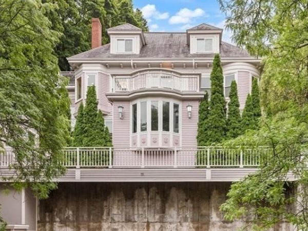 91 University Rd, Unit 2, Brookline, MA 02445