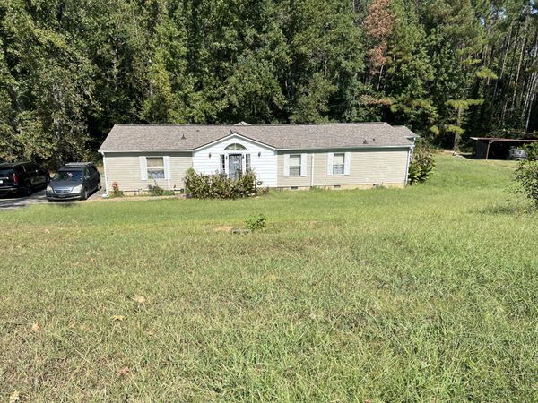 144 Betsy Lane, Rossville, GA 30741
