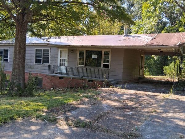 1610 Moonmist Drive, Yazoo City, MS 39194