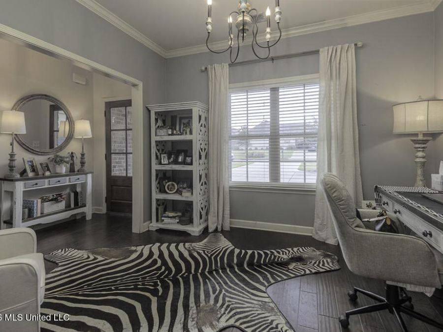 Property Image 6