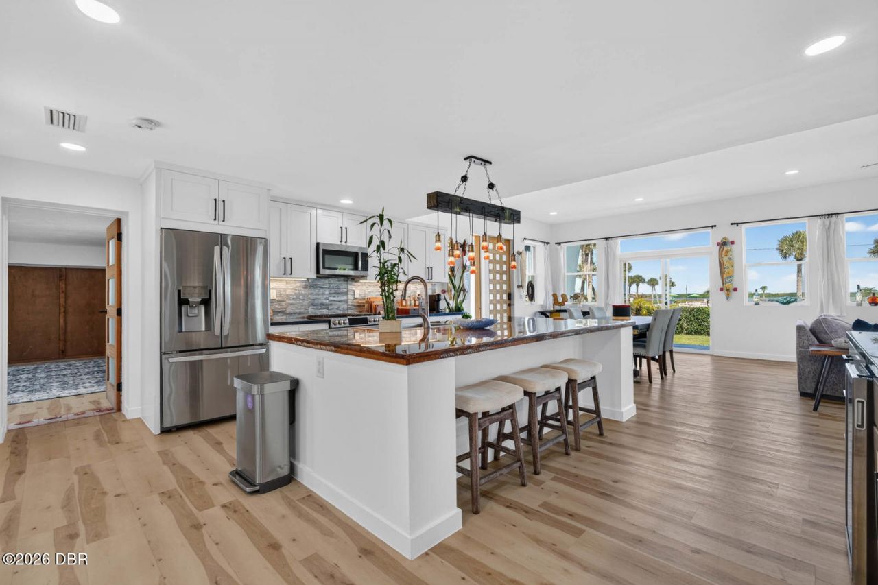 500 S Riverside Drive, Edgewater, FL 32132 Photo