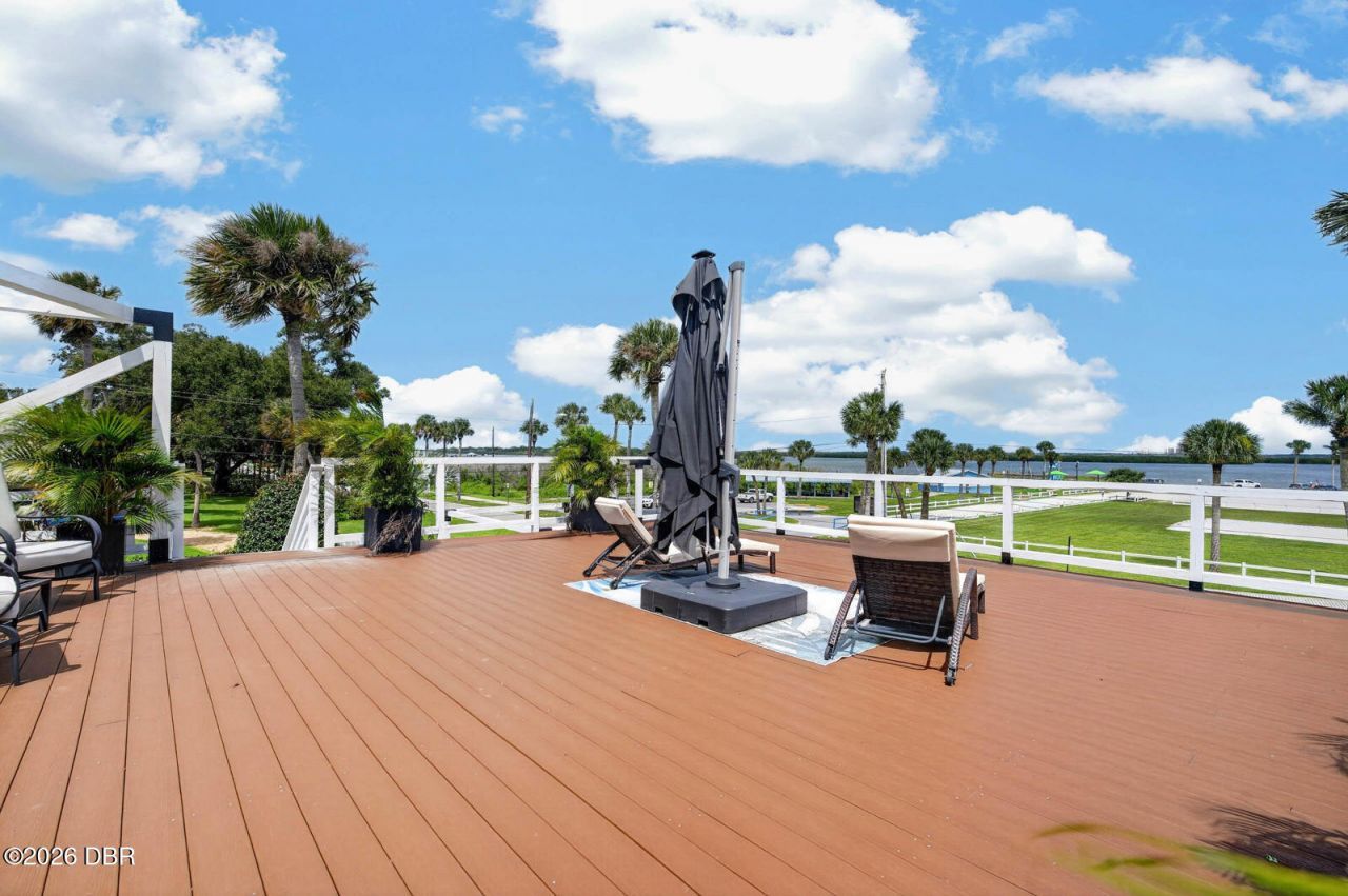 500 S Riverside Drive, Edgewater, FL 32132 Photo
