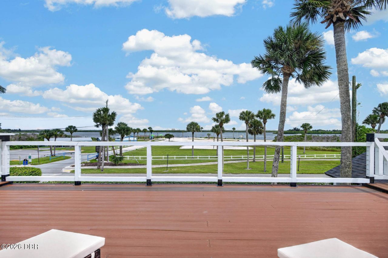500 S Riverside Drive, Edgewater, FL 32132 Photo
