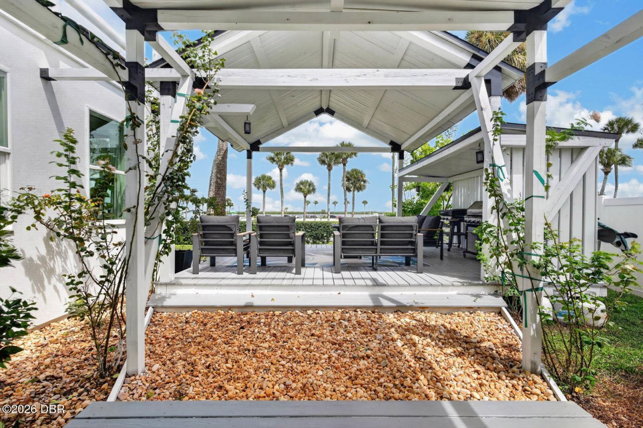 500 S Riverside Drive, Edgewater, FL 32132 Photo