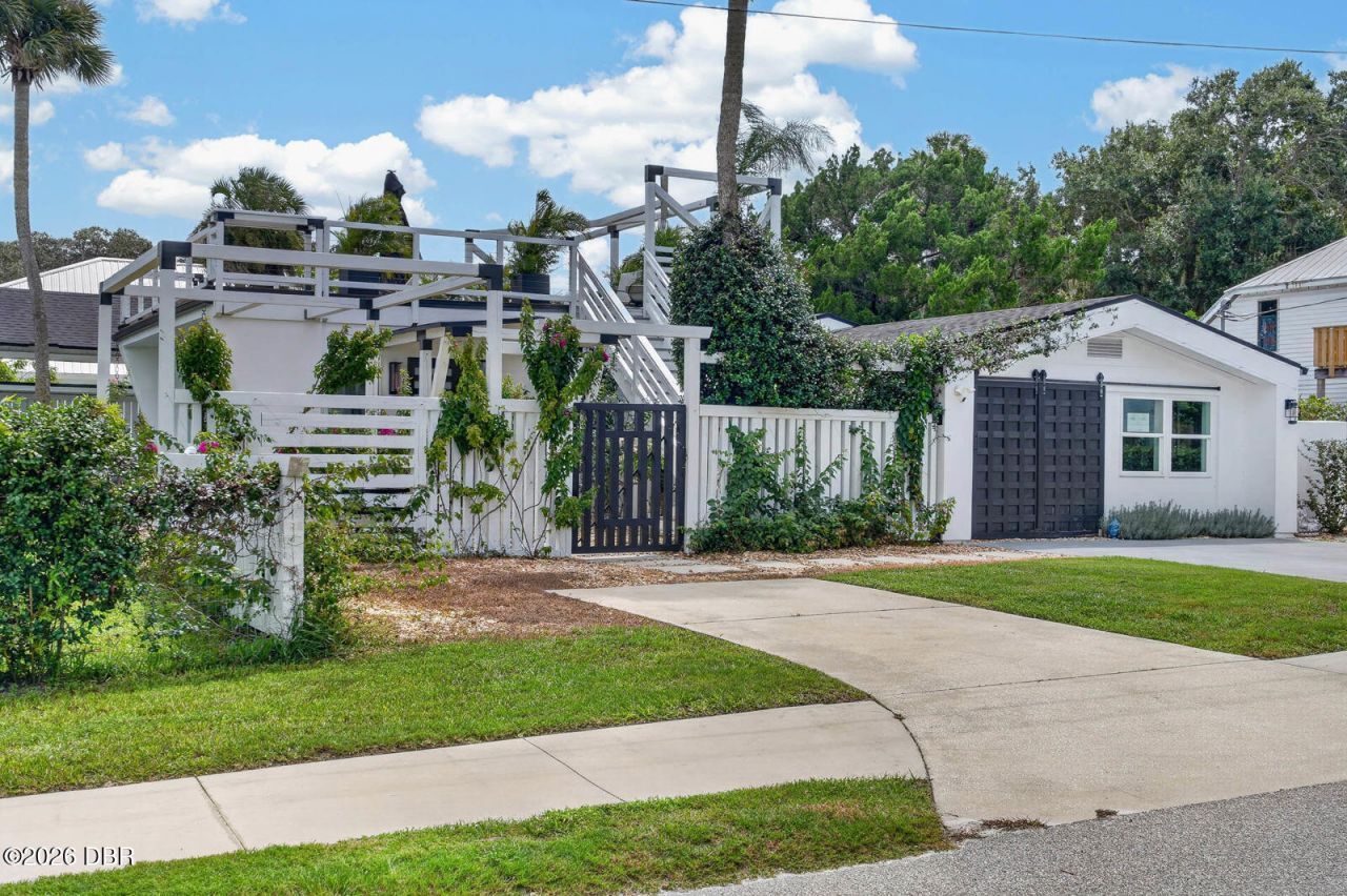 500 S Riverside Drive, Edgewater, FL 32132 Photo