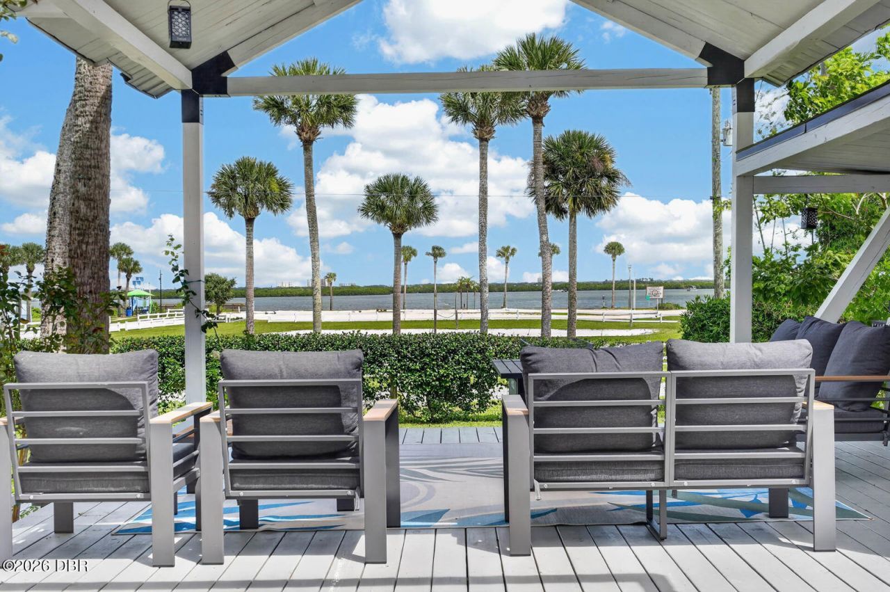 500 S Riverside Drive, Edgewater, FL 32132 Photo