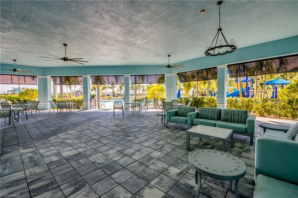 3162 Estancia Ln, Cape Coral, FL 33909 Photo