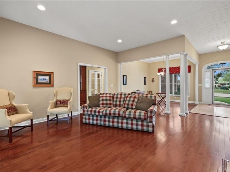 2730 Meadowpoint Drive, Troy, OH 45373 Photo 11