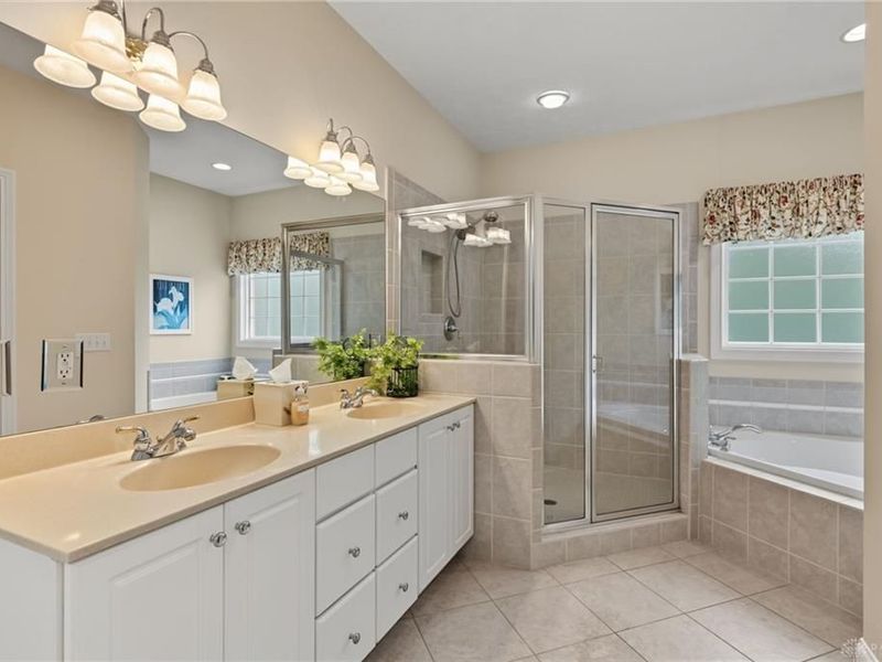 2730 Meadowpoint Drive, Troy, OH 45373 Photo 25