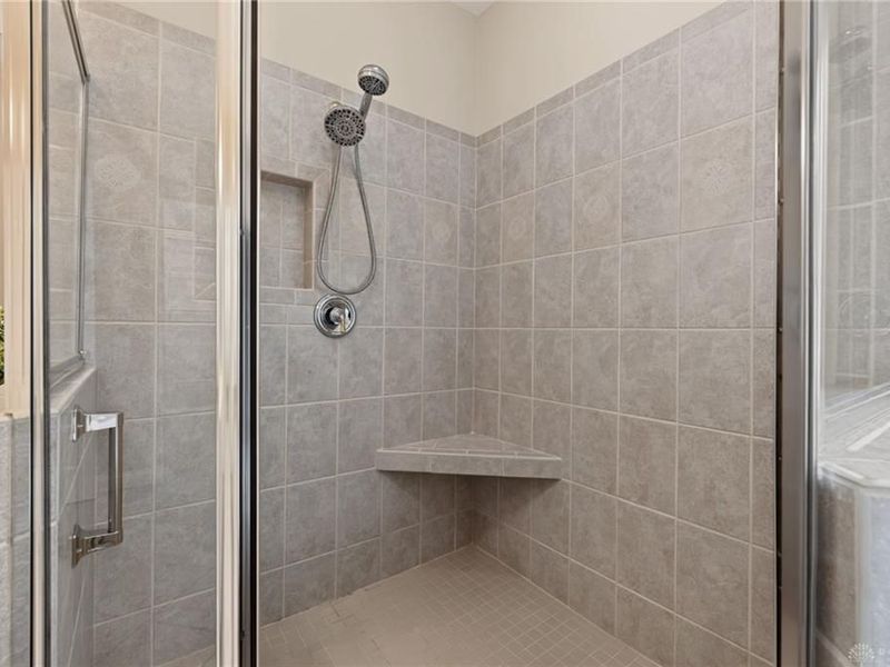 2730 Meadowpoint Drive, Troy, OH 45373 Photo 26